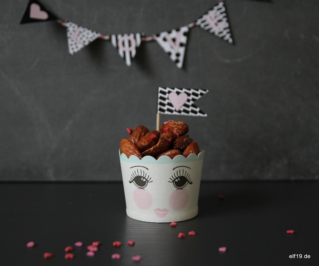 Free Printable Valentinstag Wimpelkette und Cupcake Toppers